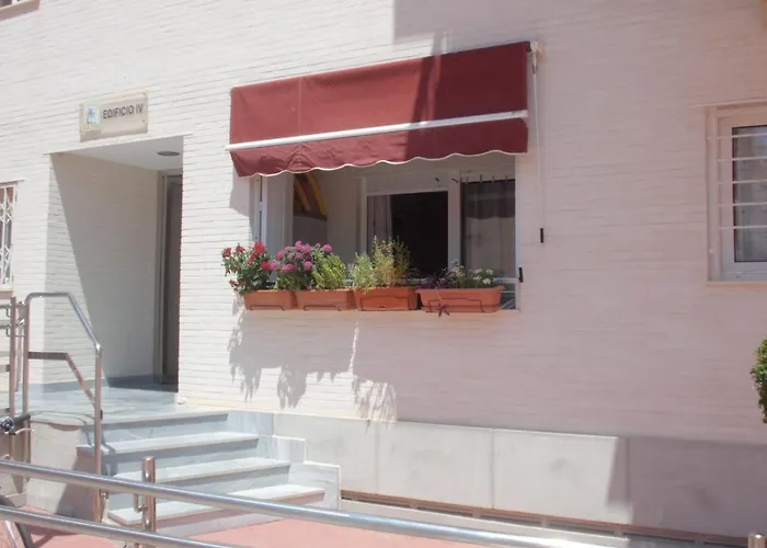 Apartamento Con Piscina En Primera Linea De Playa