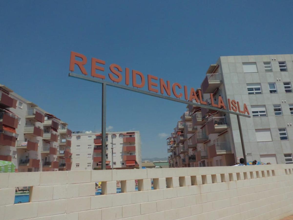 Con Piscina En Primera Linea De Playa Appartement *